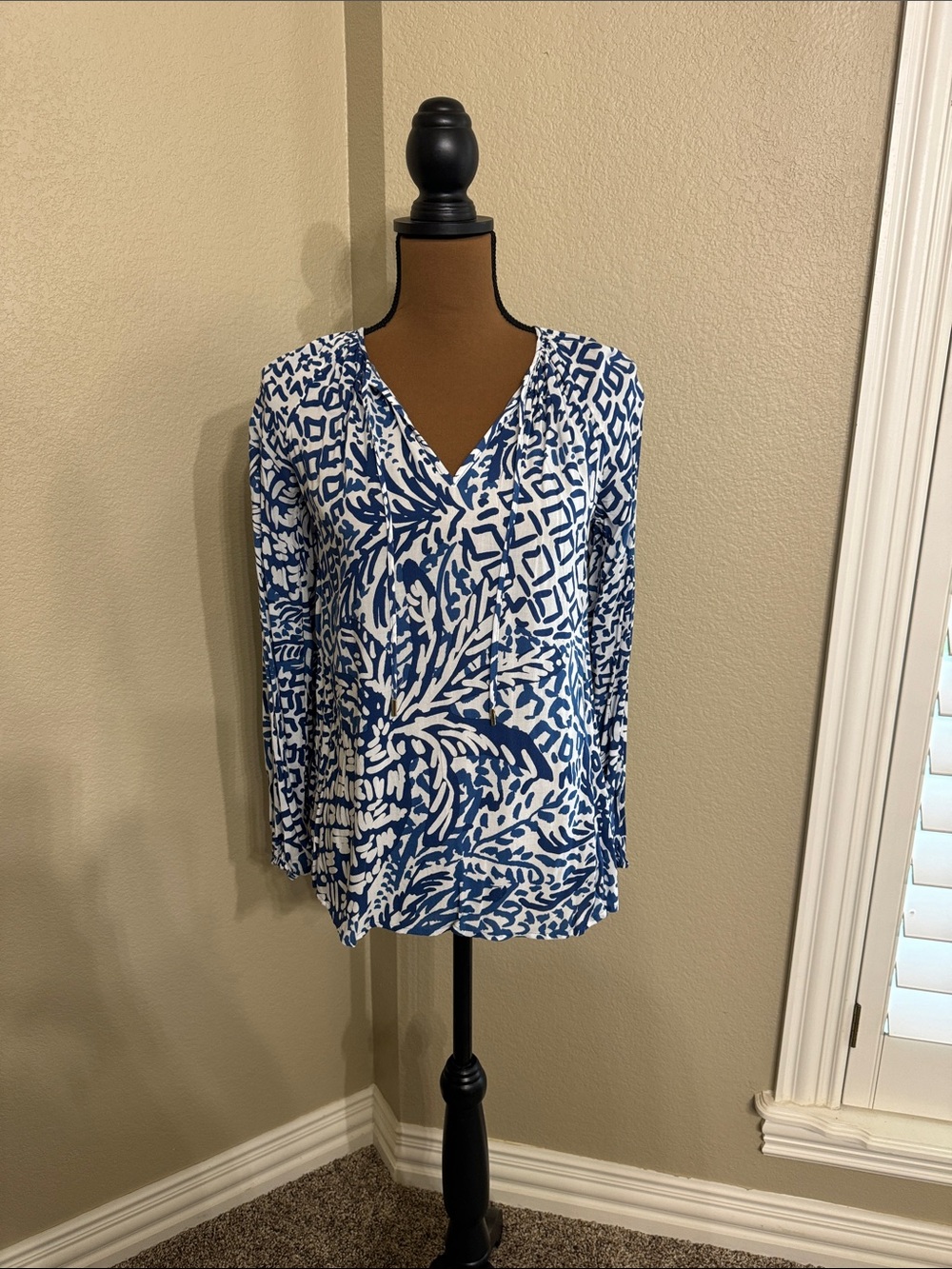 Lilly Pulitzer Blue and White Printed Long-Sleeve V-Neck Top